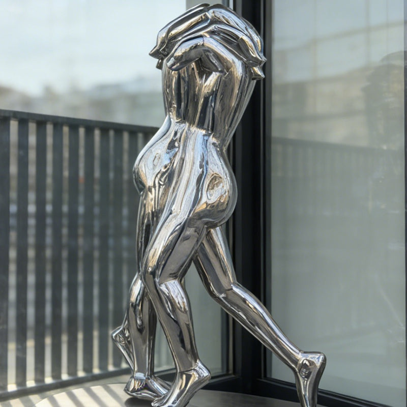 Stainless Steel Abstract Couple Sculpture – Modern Embracing Lovers Home Decor Statue