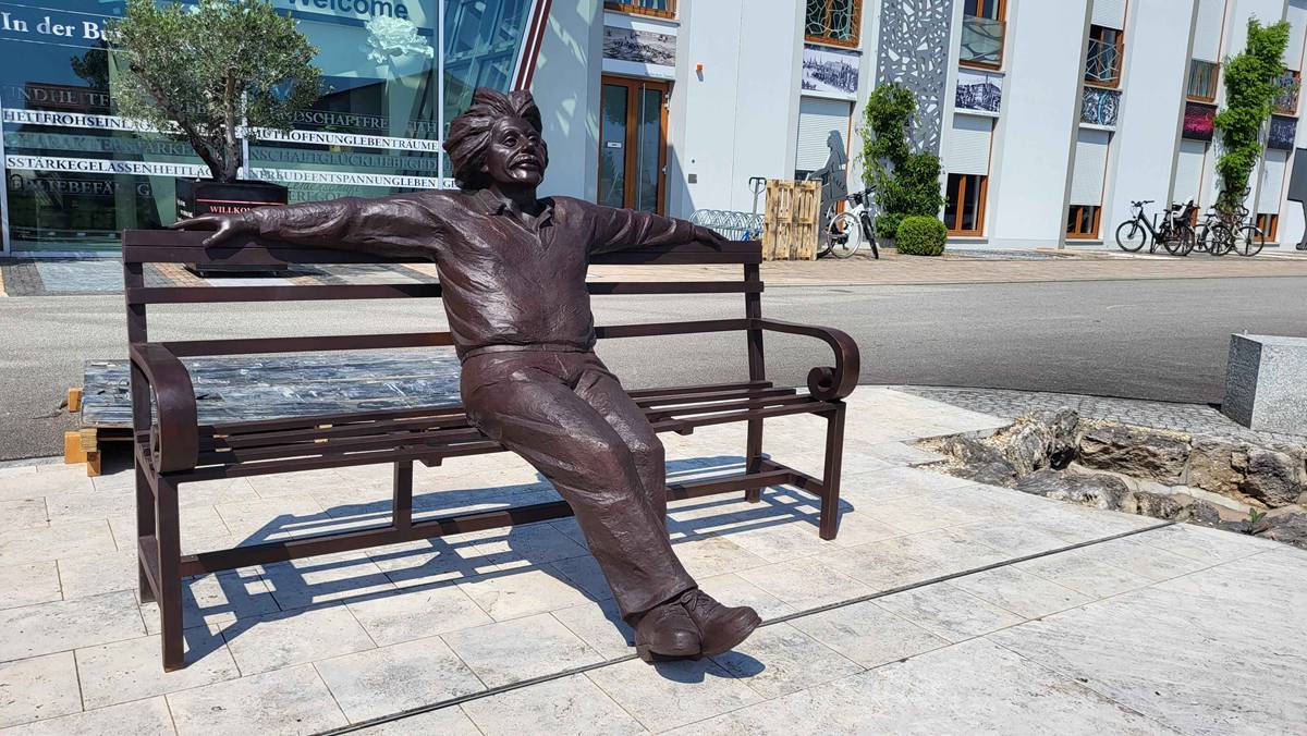 How Much Is a Bronze Statue?