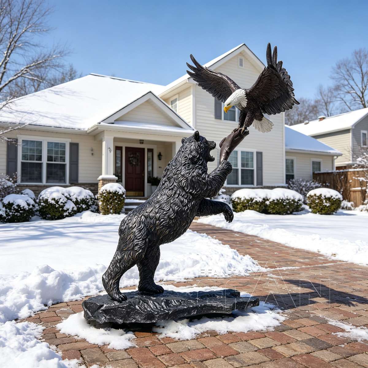 Bronze Standing Bear with Eagle Statue for Outdoor Garden