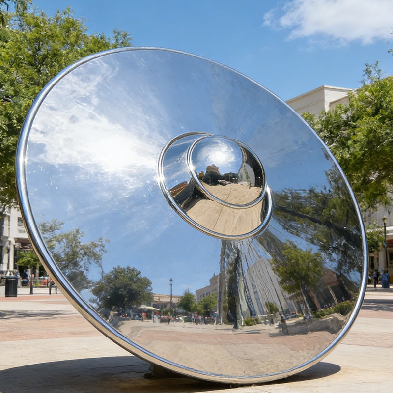 UFO sculpture