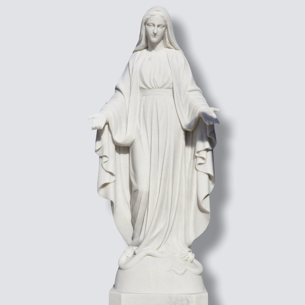 Natural White Marble Virgin Mary Statue for Church Garden, Chapel, and Religious Outdoor Decor