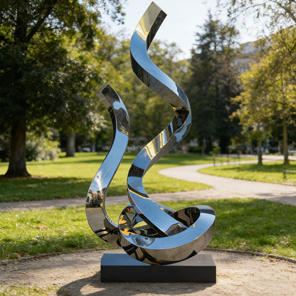 Contemporary Stainless Steel Abstract Line Curve Sculpture – Outdoor Garden Art